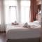 Отель Hotel Megaron