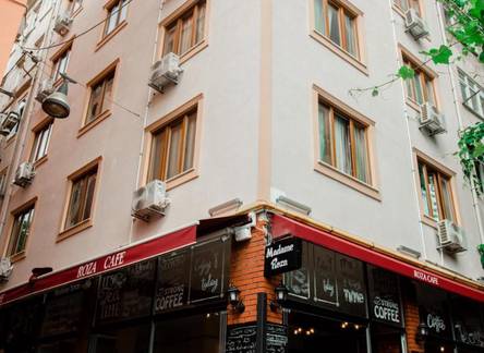 Отель Madame Roza Hotel