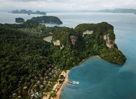 Отель TreeHouse Villas Koh Yao Noi Luxury Resort