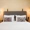 Отель Dear Lisbon - Living House