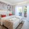 Отель The Icons Hotel by TRIUS Hotels