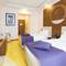 Отель Hotel City Savoy