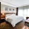 Отель Sheraton Novi Sad