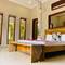 Отель Kikoi Boutique Hotel & Restaurant