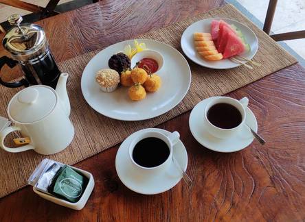 Отель The Secret Jungle Villas Seminyak