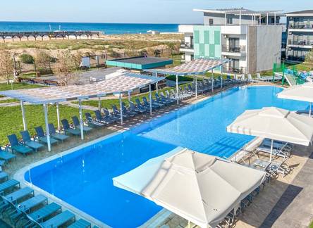 Отель Aurum Family Resort & Spa
