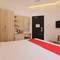 Отель OYO 314 24 Gold Hotel