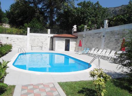 Отель Apartments Maini