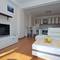 Отель Apartments Maini