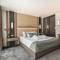 Отель Hotel Zena Beauty Shopping Center