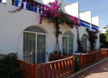 Отель Yaz Beach Hotel