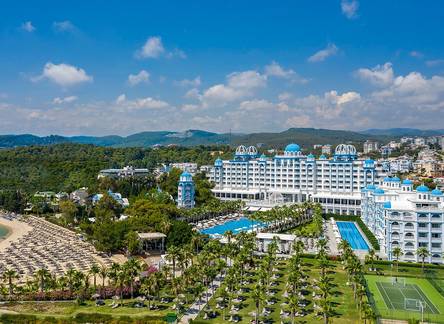 Отель Rubi Platinum Spa Resort & Suites