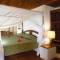 Отель Cote d'Or Lodge
