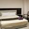 Отель Passport Inn & Suites Chaplin