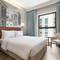 Отель Super 8 by Wyndham Dubai Deira