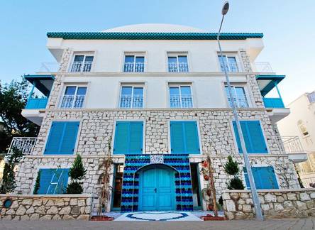 Отель Dam Hotel Lara