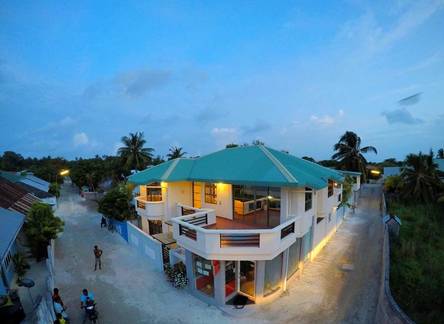 Отель Beach Home Kelaa