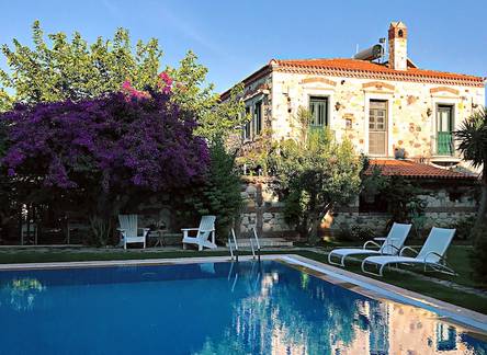 Отель Alacati Zeytin Konak Hotel