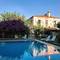 Отель Alacati Zeytin Konak Hotel