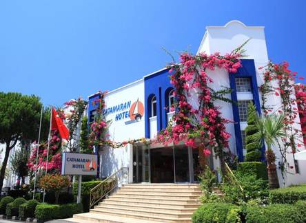 Отель Catamaran Hotel