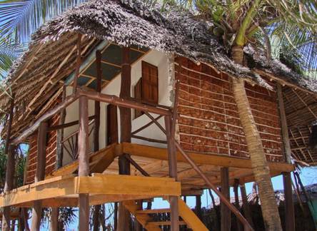 Отель Kajibange Bar and Guest House