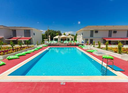 Отель Vela Garden Resort & Villa