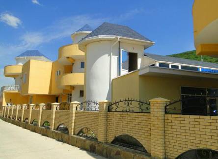 Отель Dolce Vita Hotel Sukko