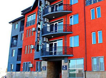 Отель Hotel West