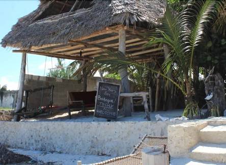 Отель Nyamkwi White Sands