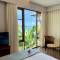 Отель JA Enchanted Waterfront Villas