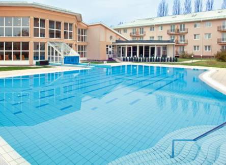 Отель Hotel Europa Fit Superior Heviz
