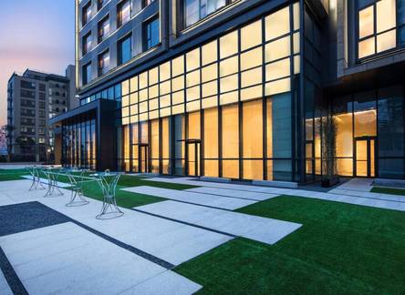 Отель Courtyard By Marriott Shanghai Hongqiao