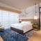 Отель Courtyard By Marriott Shanghai Hongqiao