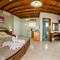 Отель Makis Studios & Apartments