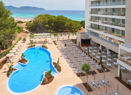 Отель Hipotels Bahia Cala Millor