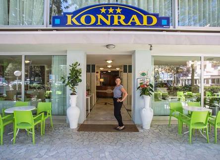 Отель Hotel Konrad