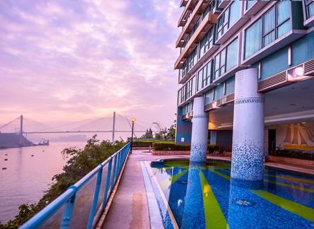 Отель Grand Bay View Hotel