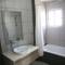Отель The Palms Hotel Apartments