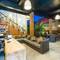 Отель Nyuh Gading Home Stay