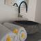 Отель Lemon Hostel Lembongan
