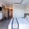 Отель Mahesa Suites Seminyak