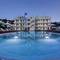 Отель V Luxury Suites