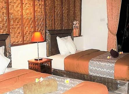 Отель Coco Resort Penida
