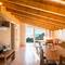 Отель Pelekas Beach Escape By Konnect