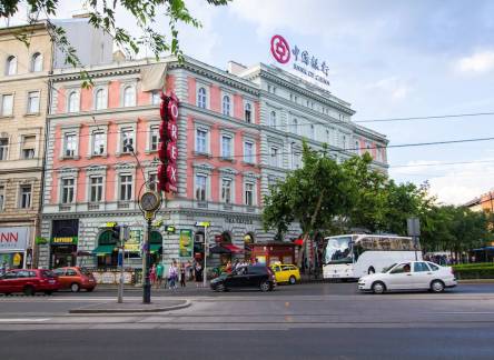 Отель Avenue Hostel