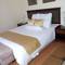 Отель Gold Crest Hotel Arusha 
