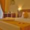 Отель Ocean Beach Inn - Maldives