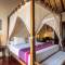 Отель Crown Bali Villa Seminyak