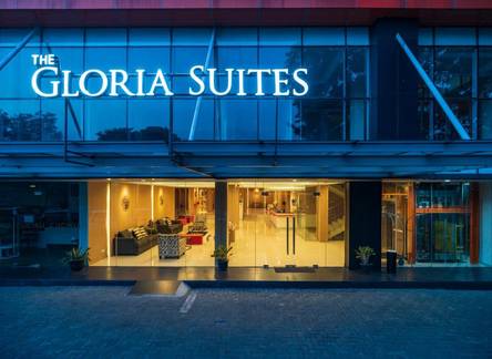 Отель The Gloria Suites Jakarta