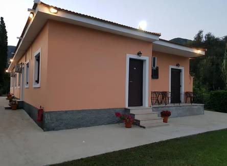 Отель Mileona Rooms
